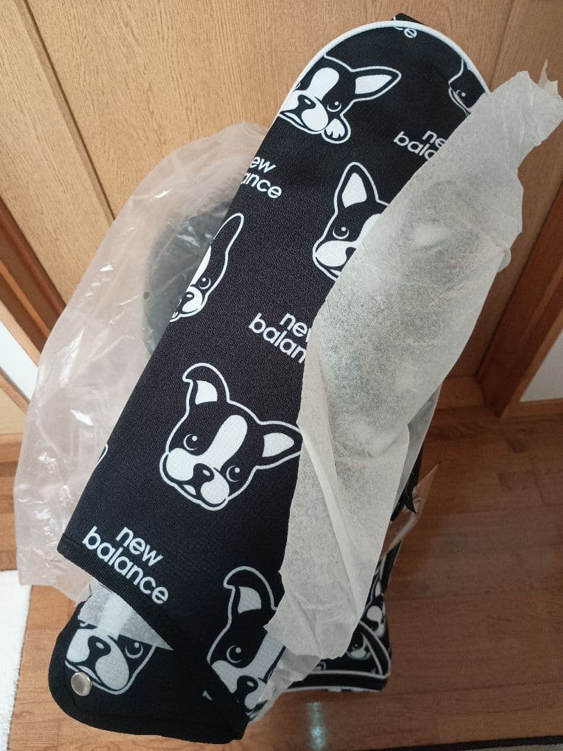 ニューバランスゴルフ キャディバック 犬柄 黒