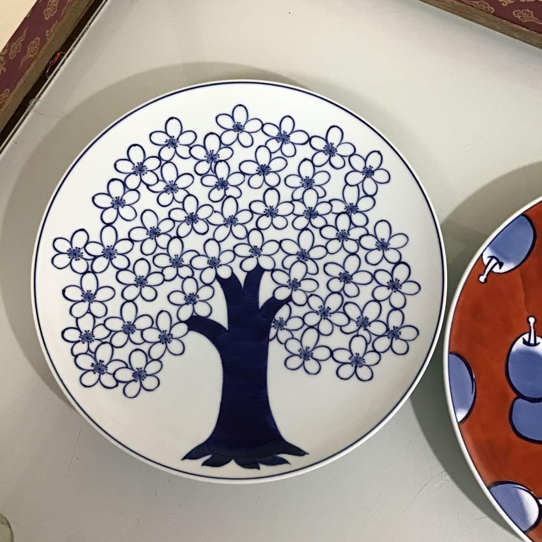 ￼源右衛門　大皿　2枚　染赤濃プルーン文　27.5センチ