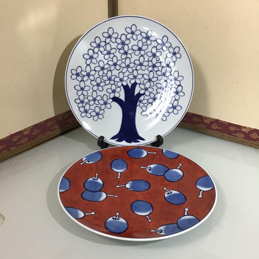 ￼源右衛門　大皿　2枚　染赤濃プルーン文　27.5センチ