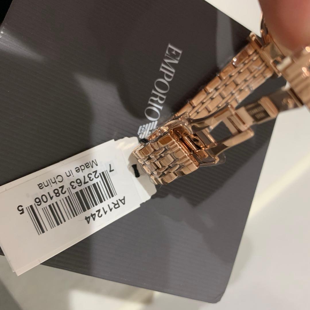 週末限定価格‼️新品未使用 EMPORIO ARMANI レディース