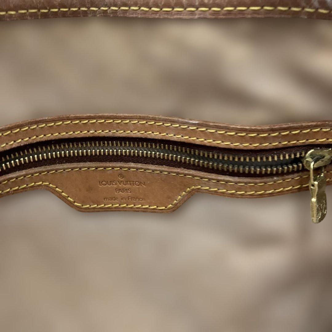 ルイヴィトン バケット GM モノグラム トートバッグ M42236