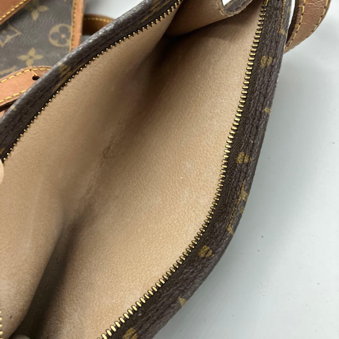 ルイヴィトン バケット GM モノグラム トートバッグ M42236