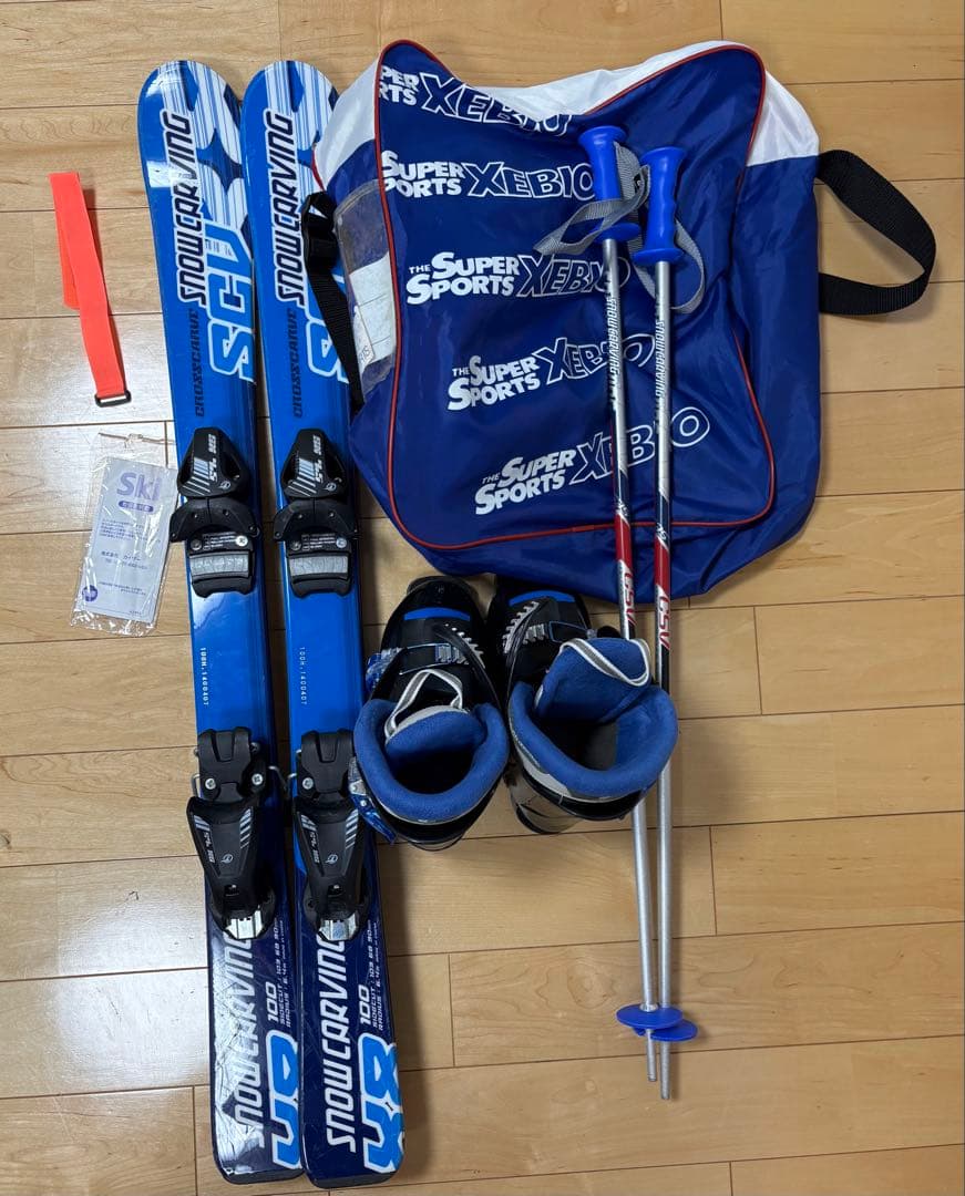 子ども用スキー板・ストック・ブーツセット　 CARVING X8 100