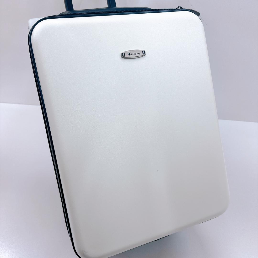 【美品】hopeholic 乗れるキャリーケース スーツケース 40L ホワイト