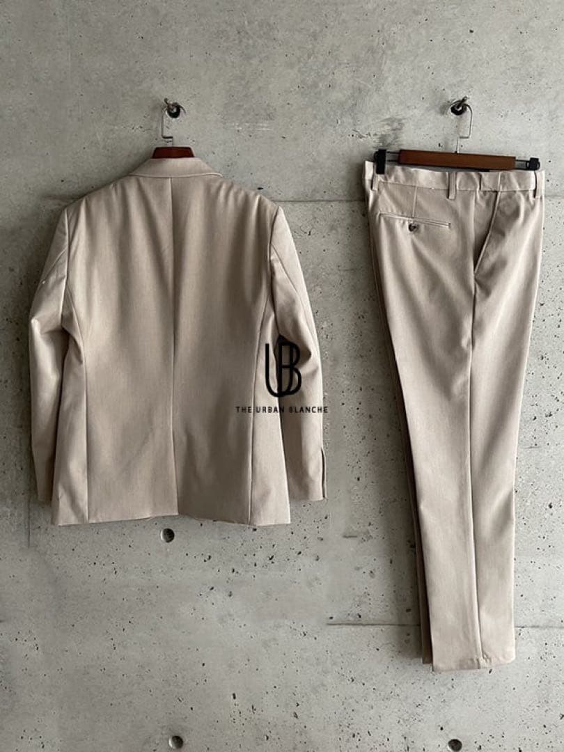 タキシード　結婚式　THE URBAN BLANCHE