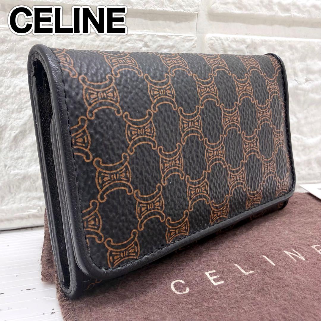 美品✨　セリーヌ　キーケース　6連　レザー　黒マカダム柄