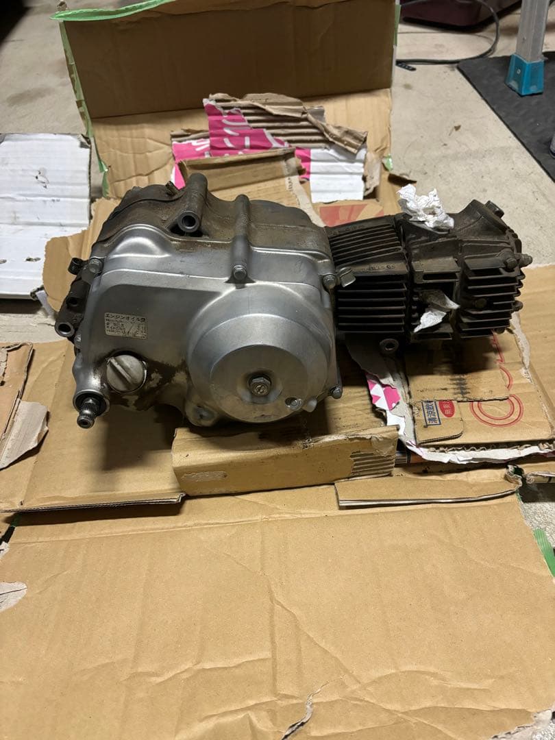 カブ　エンジン　ジェネレーター無し