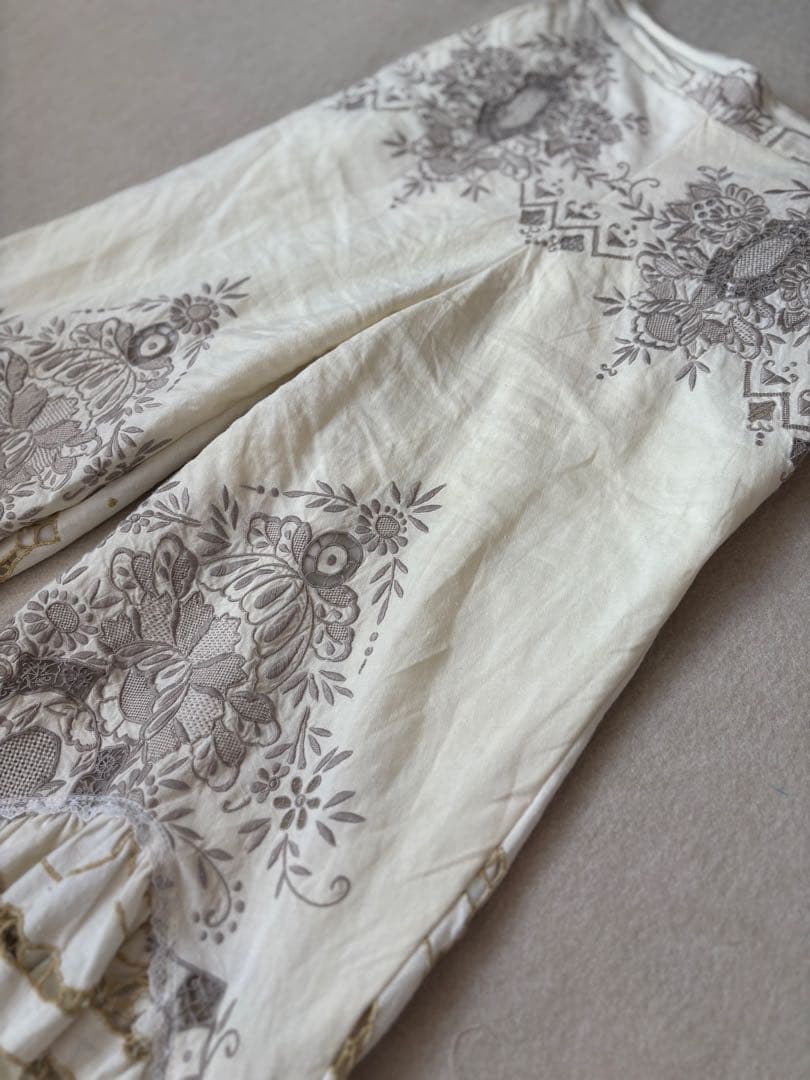 【ゆうりん】アイボリー リメイク フレアパンツ ビンテージクロス レース