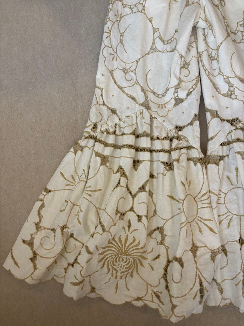 【ゆうりん】アイボリー リメイク フレアパンツ ビンテージクロス レース