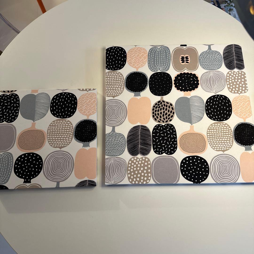 マリメッコ　Kompotti ファブリックボード　２個セット