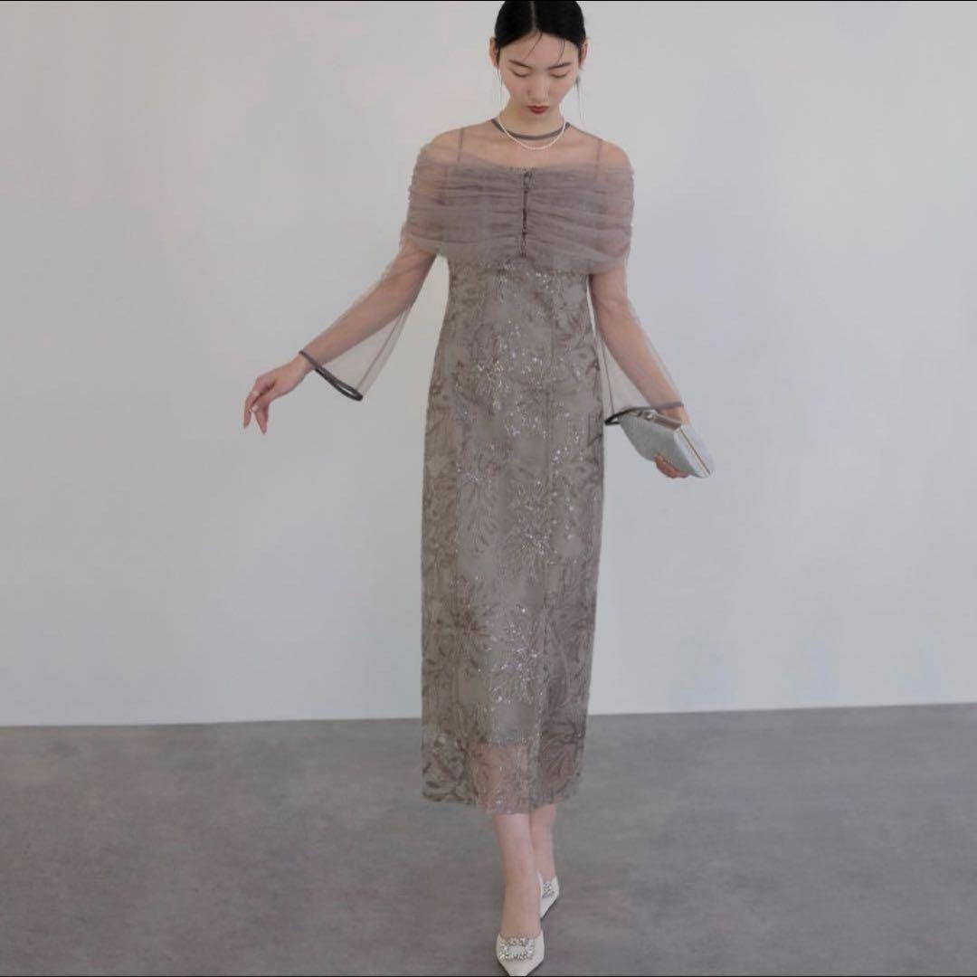 Leja チュールオフショルダー花柄Iラインドレスワンピース グレー