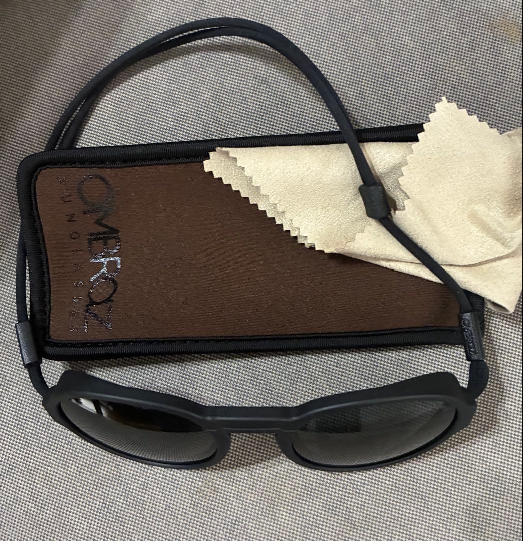 OMBRAZ フレームブラックサングラス 純正ケース付き