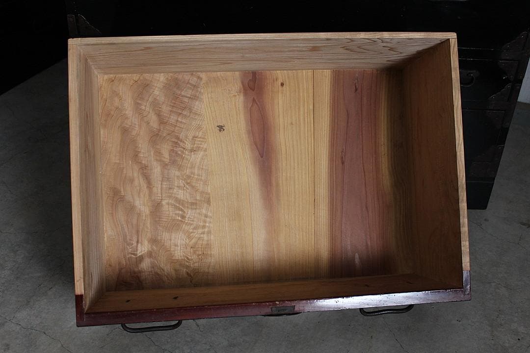 ゆず　綺麗な丸金具庄内箪笥　4杯　タンス　収納　古家具　古民家　時代家具