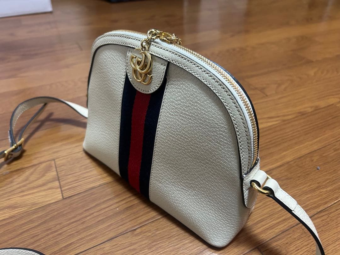 早い者勝ち！超美品⭐︎GUCCI オフィディアショルダーバック　レザーアイボリー