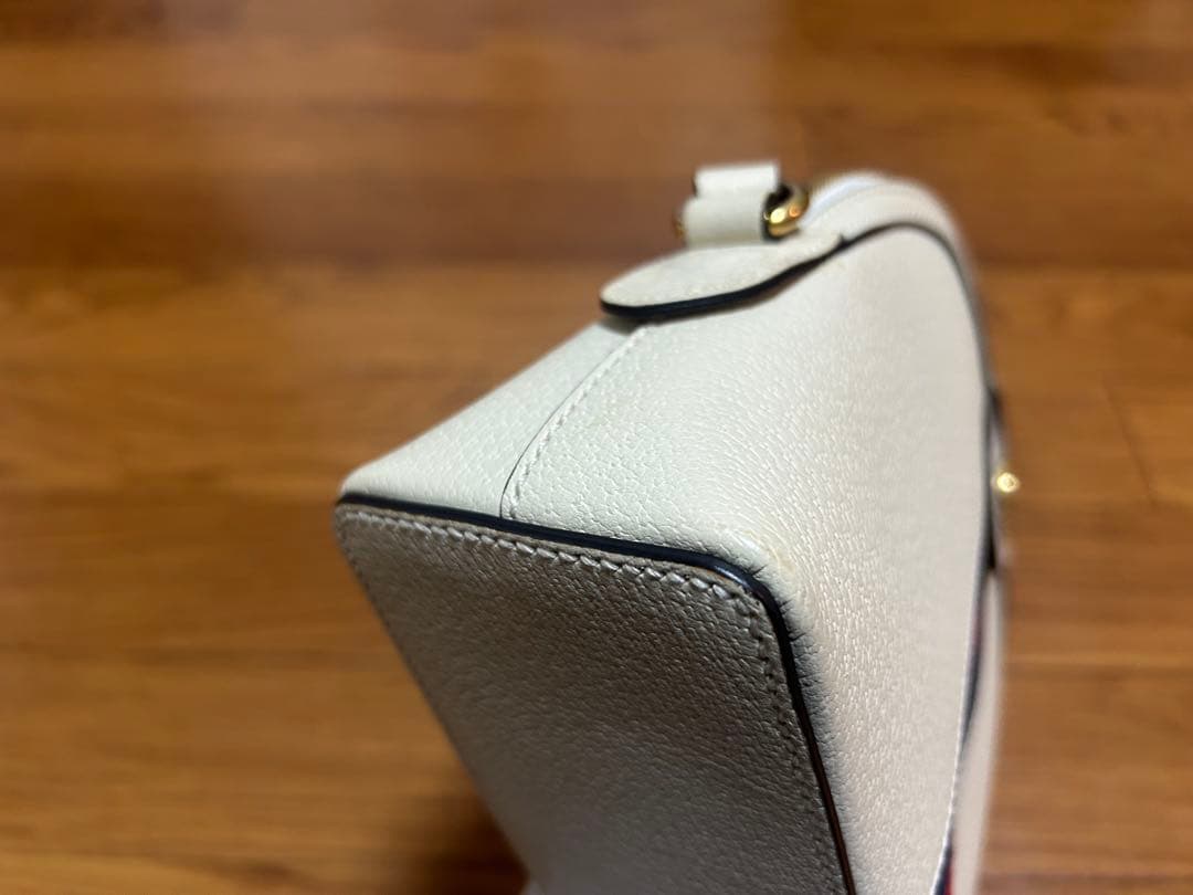 早い者勝ち！超美品⭐︎GUCCI オフィディアショルダーバック　レザーアイボリー