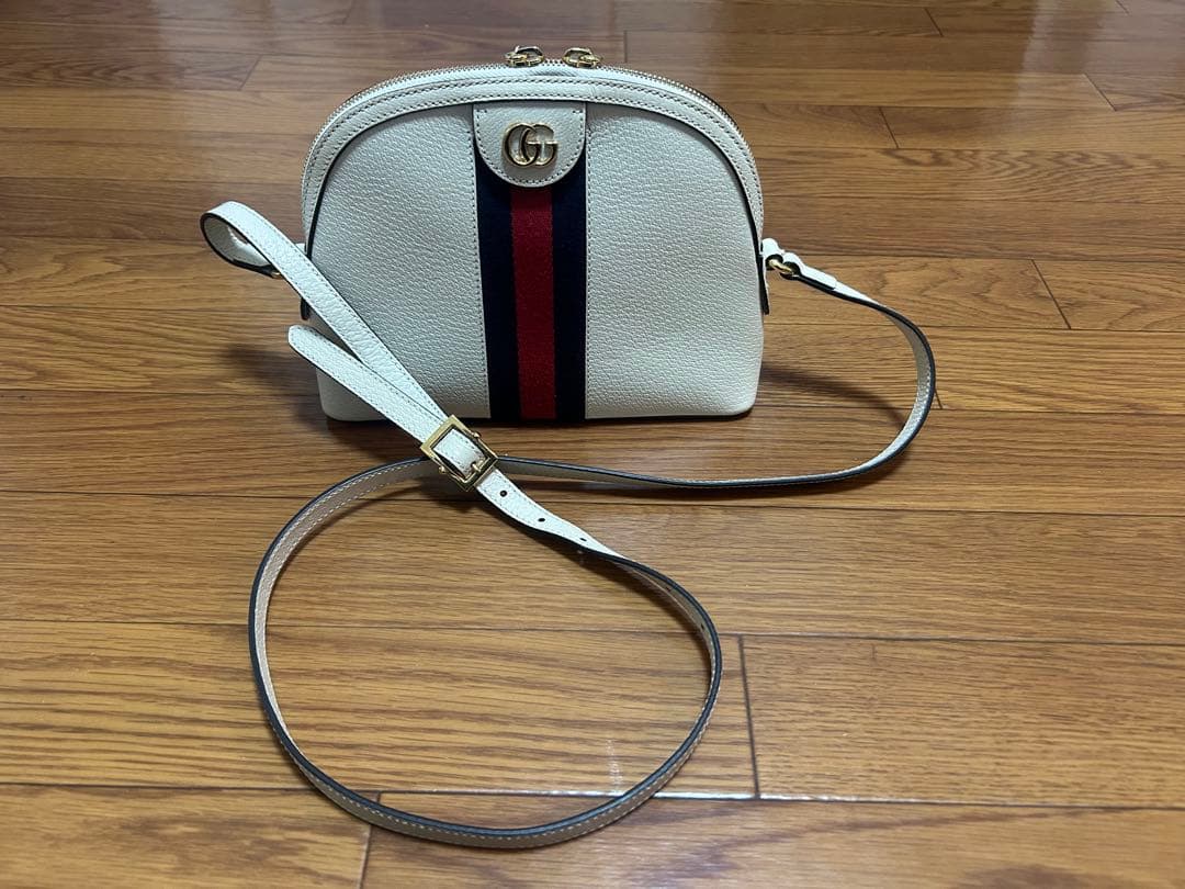 早い者勝ち！超美品⭐︎GUCCI オフィディアショルダーバック　レザーアイボリー