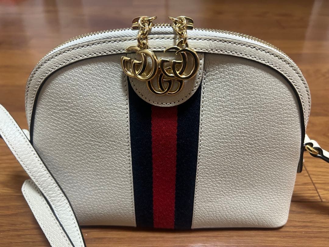 早い者勝ち！超美品⭐︎GUCCI オフィディアショルダーバック　レザーアイボリー