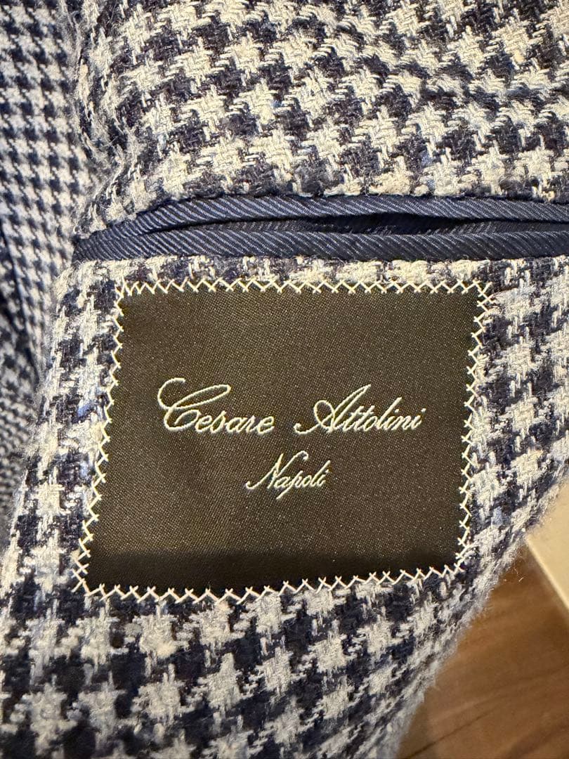 Cesare Attolini テーラードジャケット