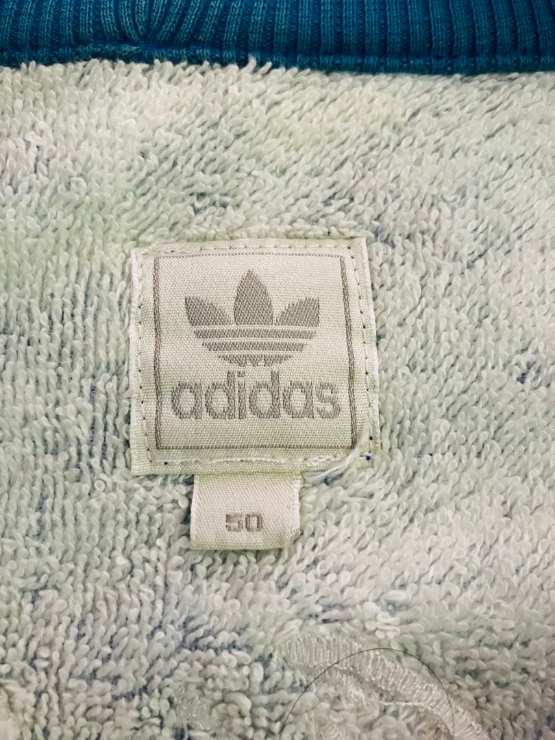 アディダス　カレンダーガール　トラックジャケット