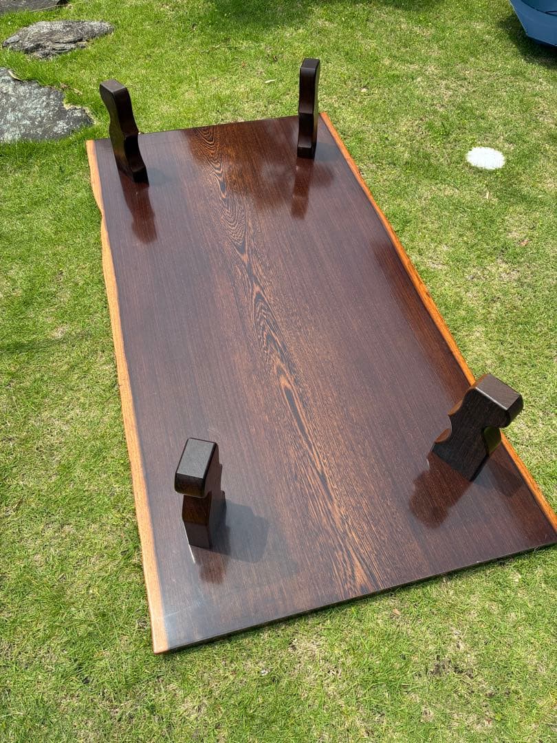 無垢材・鉄刀木（タガヤサン）の座卓