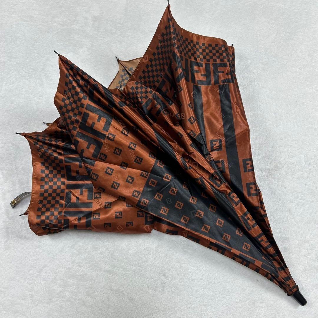 I327 新品未使用 FENDI フェンディ 折りたたみ傘 ブラウン レディース