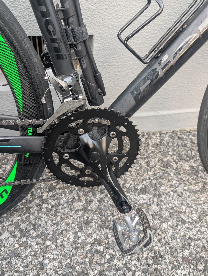 アルミフレーム　Bianchi ロードバイク 　自転車アサヒ　ベルガモ