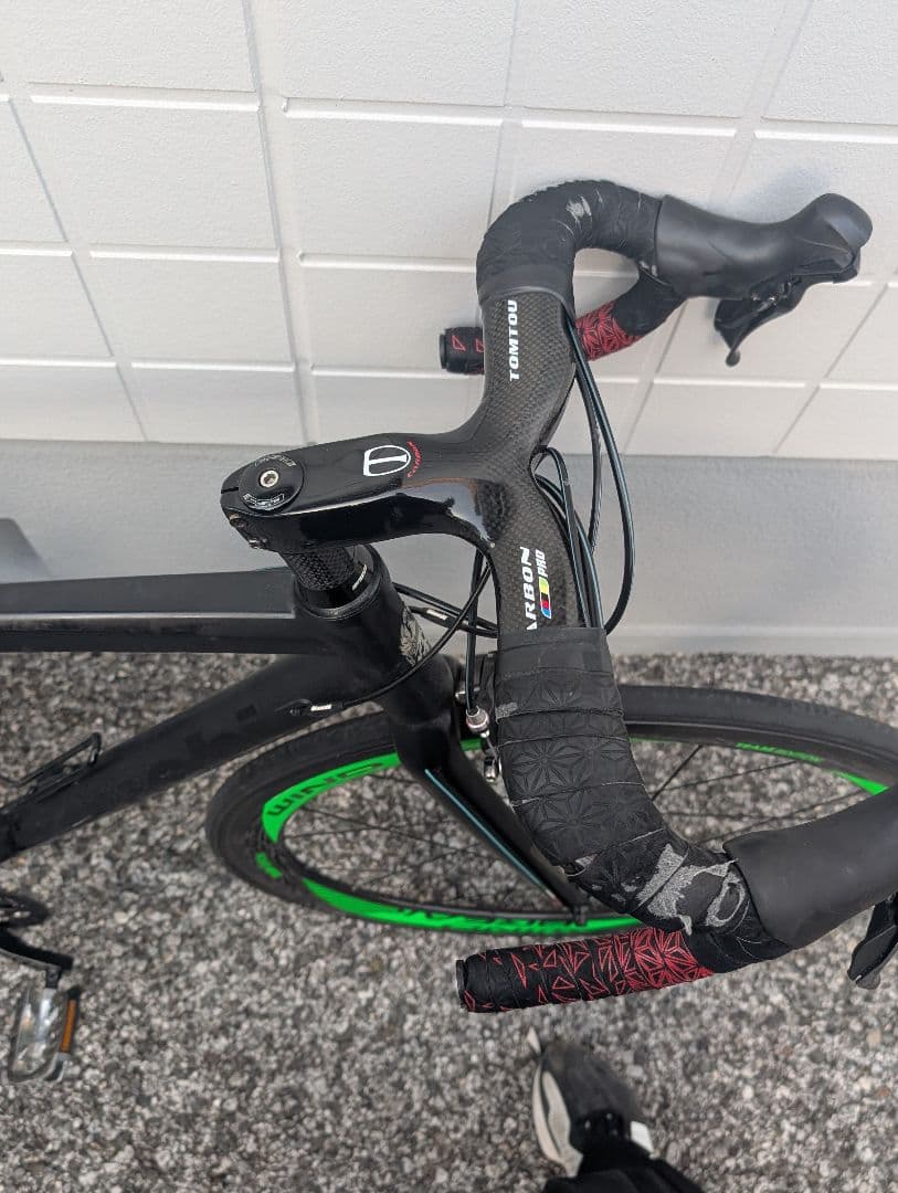 アルミフレーム　Bianchi ロードバイク 　自転車アサヒ　ベルガモ