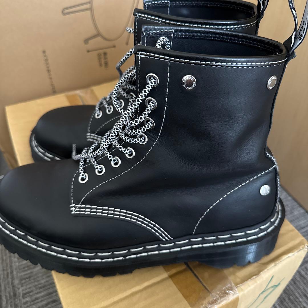 Dr.Martens ダブルステッチ　エイトホール27