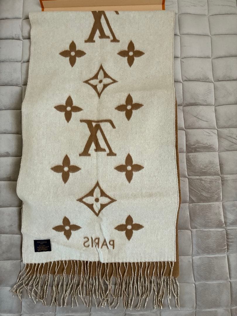 LOUIS VUITTON ブラウン マフラー　カシミヤ100%