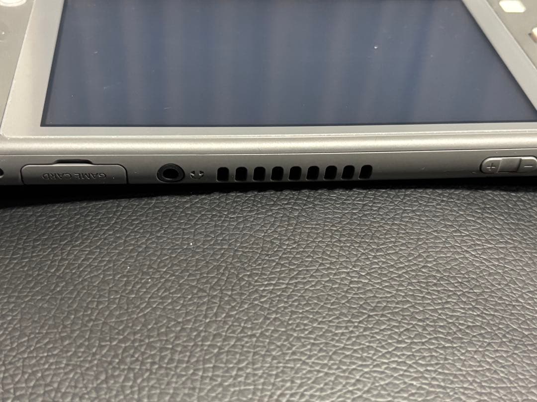 Nintendo Switch Lite おまけ シリコンカバーとフィルム付き