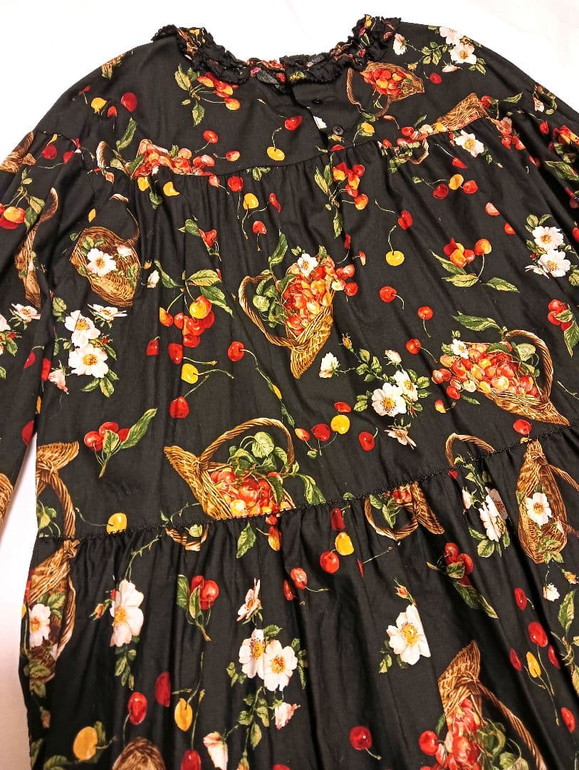 ピンクハウス　野ばらとチェリープリントミディワンピース