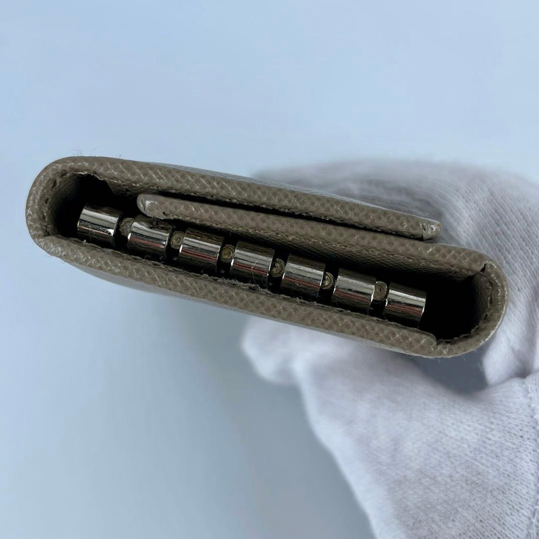 PRADA プラダ 6P レザー グレージュ キーケース　サフィアーノ　男女兼用