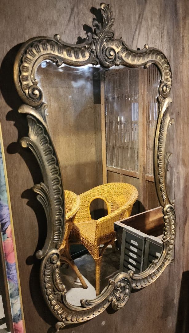 【最終価格】イタリア製 ヴィンテージ 壁掛けミラー 鋳物フレーム シャビー