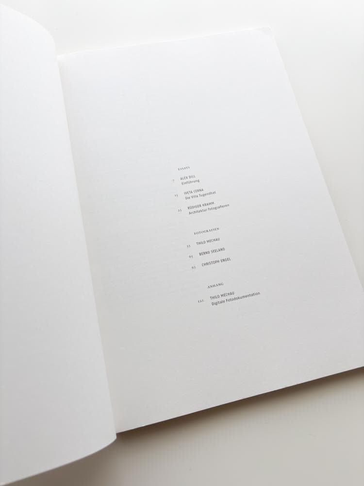 洋書 Mies van der Rohe: Vila Tugendhat Brno