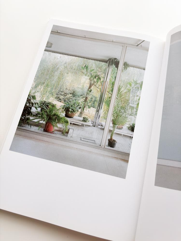 洋書 Mies van der Rohe: Vila Tugendhat Brno