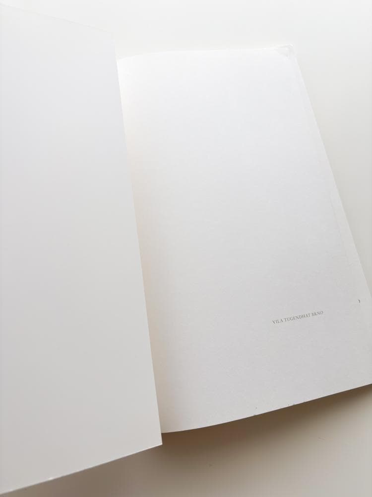 洋書 Mies van der Rohe: Vila Tugendhat Brno