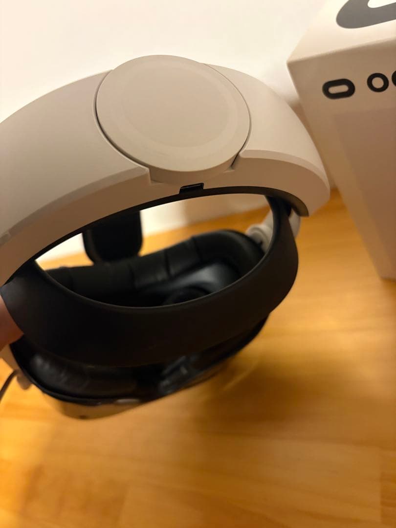 【美品】 Quest 2 128G VR 必須付属品多数‼︎ 早い者勝ち！