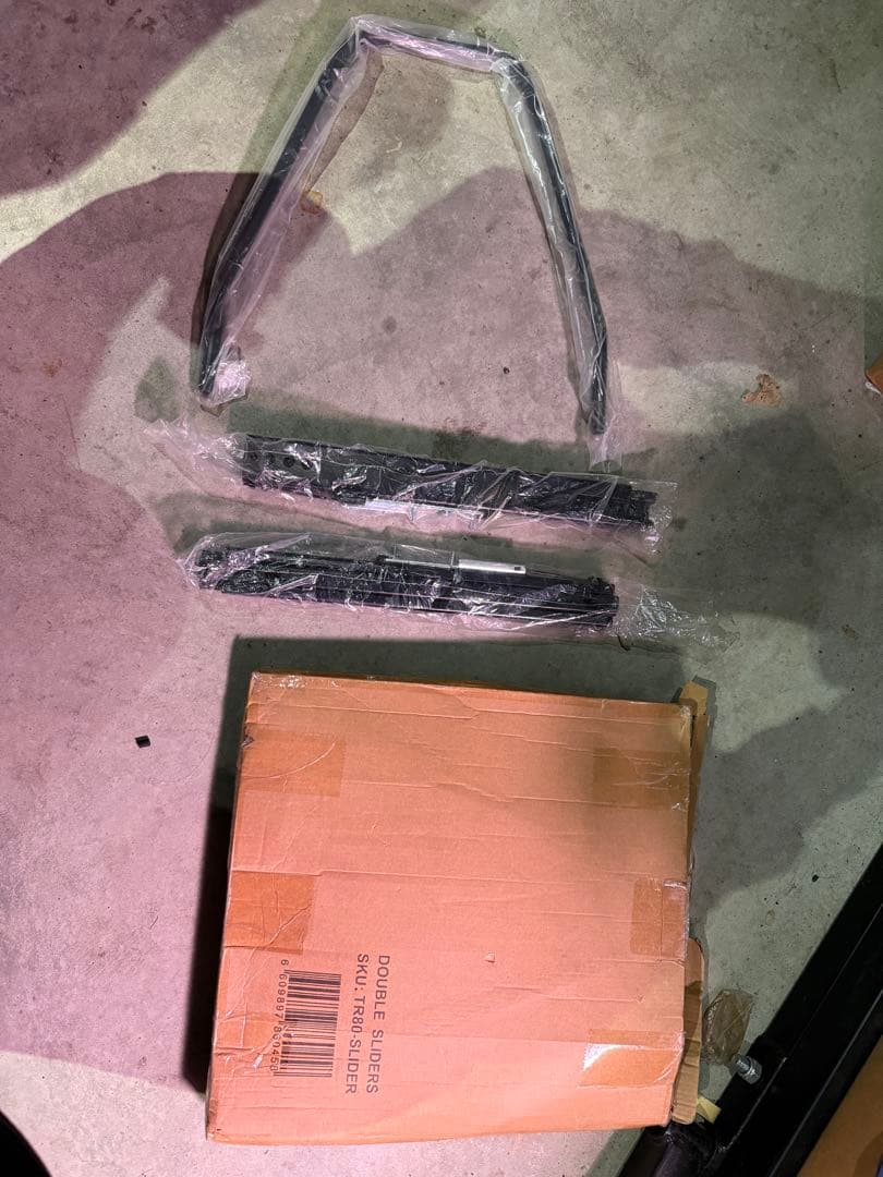 トラックレーサー　シートレール