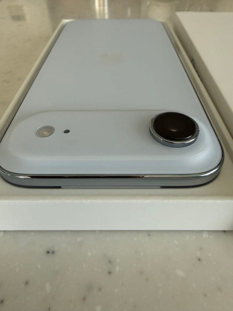 ⭐︎極美品　iPhone Air 256MB スカイブルー　SIMフリー