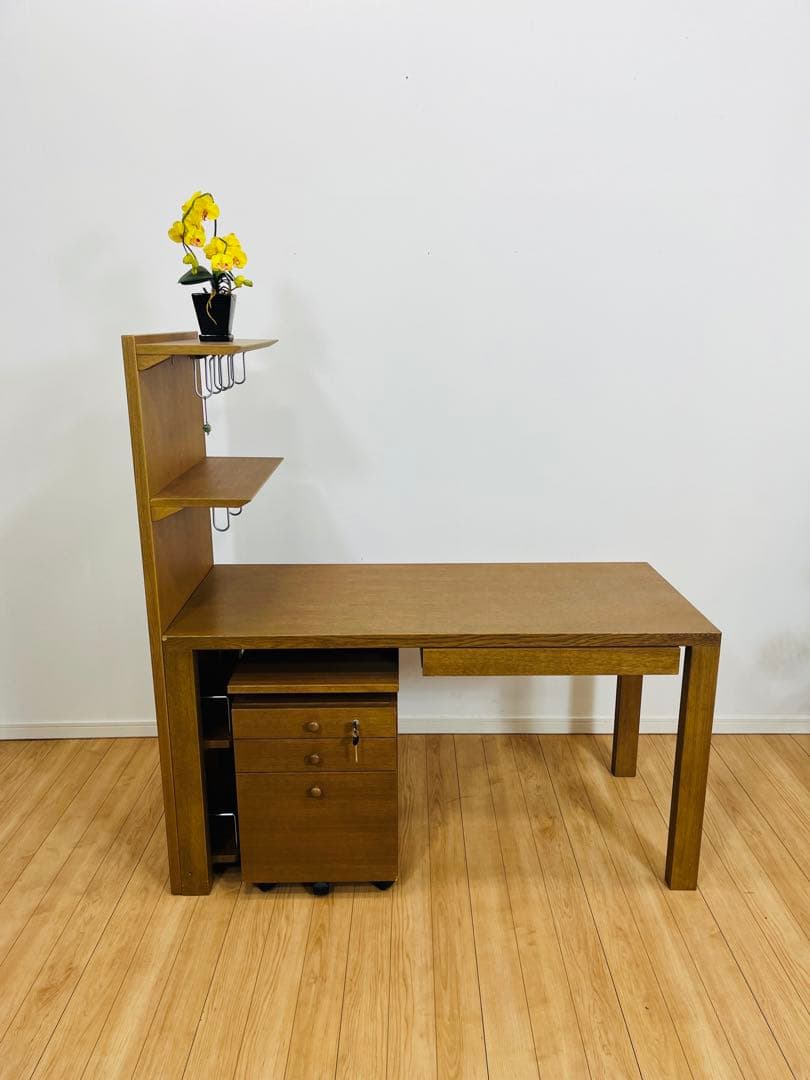 今*川様 カリモク　学習机　袖机　本棚