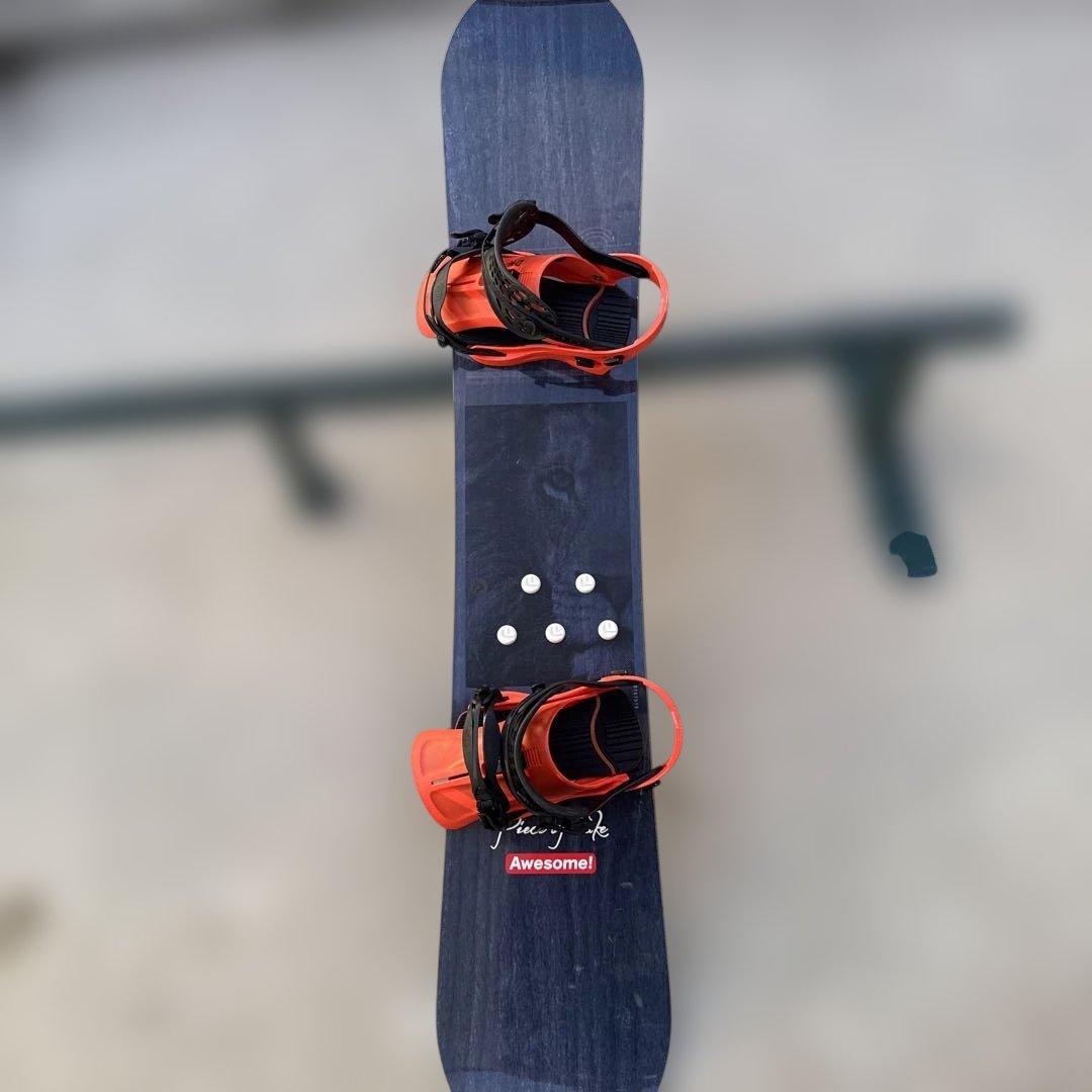 MOSS TOTO BLACKスノーボード、FLUXバインディングセット