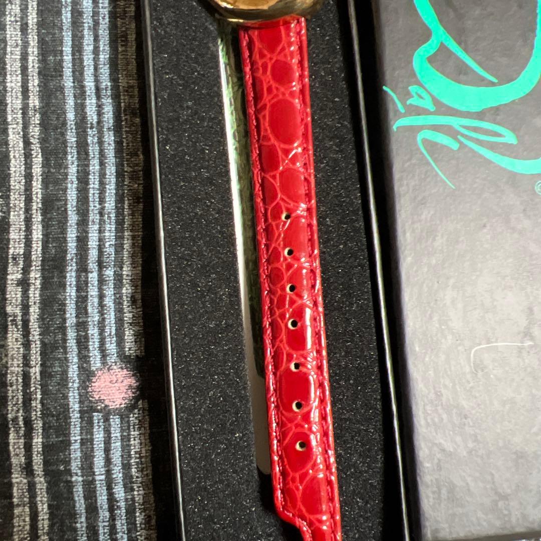 Dali ソフトウォッチ レッド