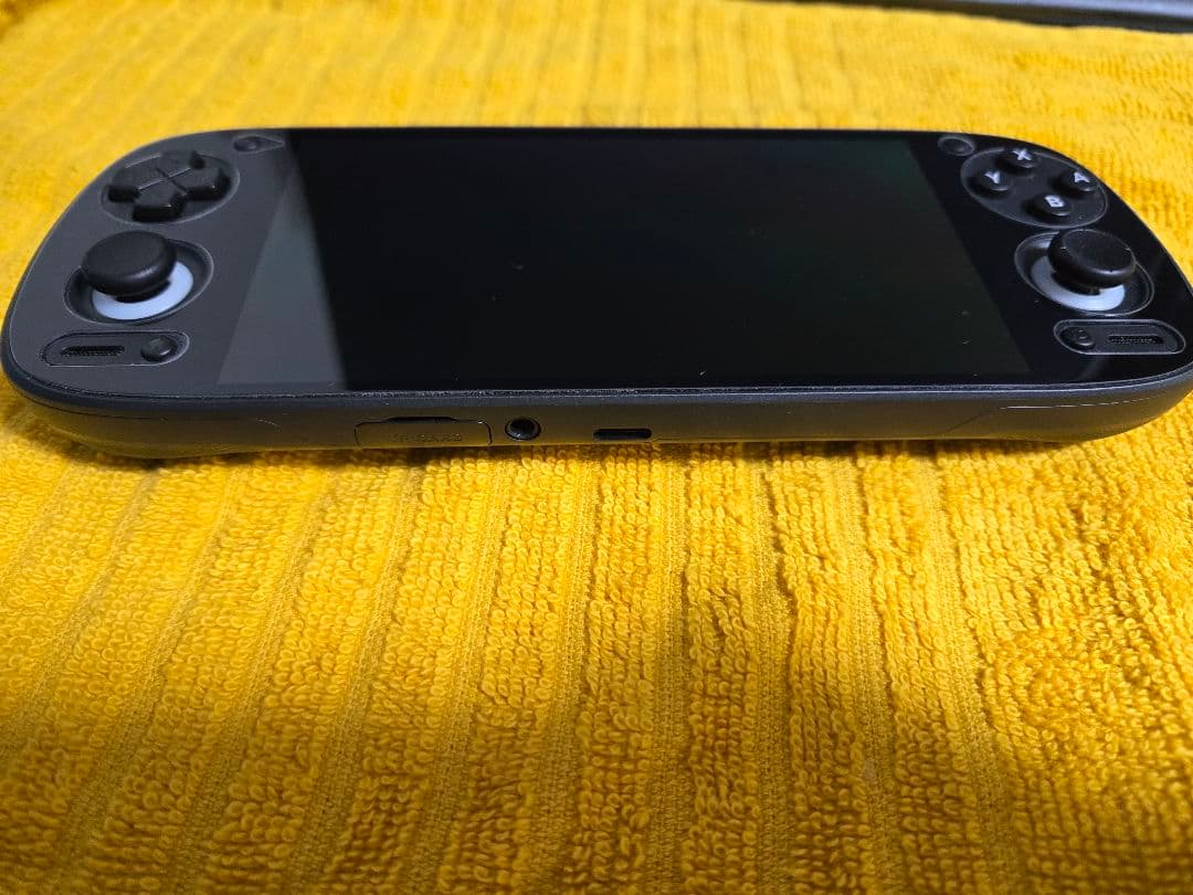 Retroid Pocket 5 Black 専用ケース付き