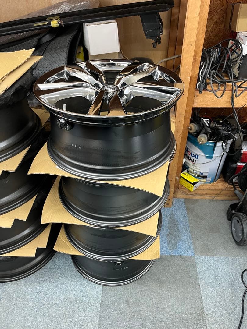 日産　純正　スカイライン　RV37 400R 19 4本　空気圧センサー付き