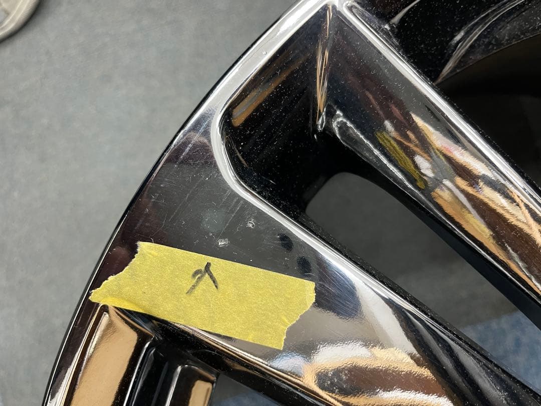 日産　純正　スカイライン　RV37 400R 19 4本　空気圧センサー付き