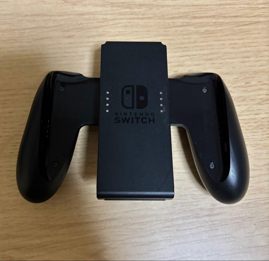 Nintendo Switch 本体 赤 / 青