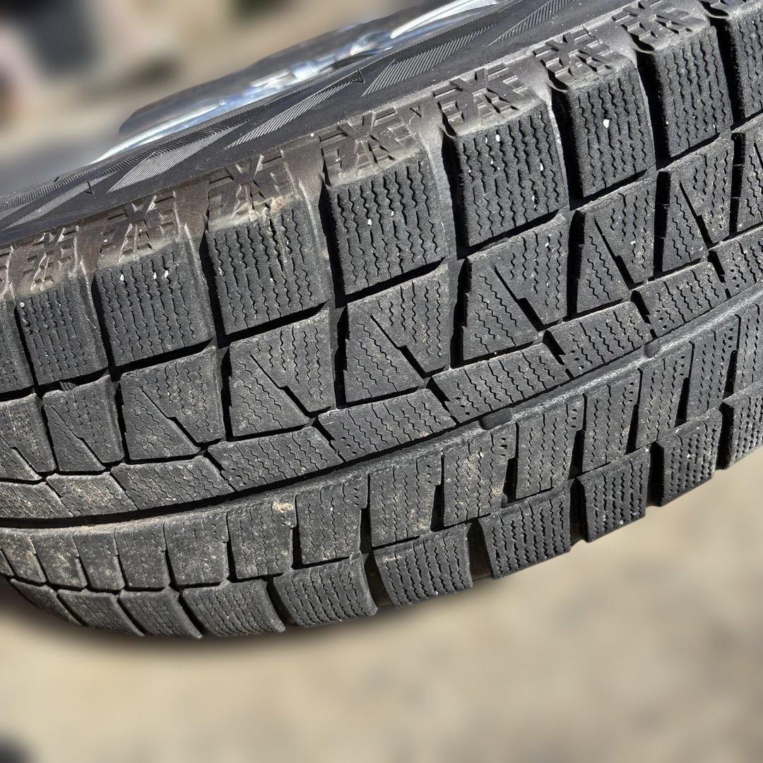 BRIDGESTONE スタッドレスタイヤ　16インチ215/65R16