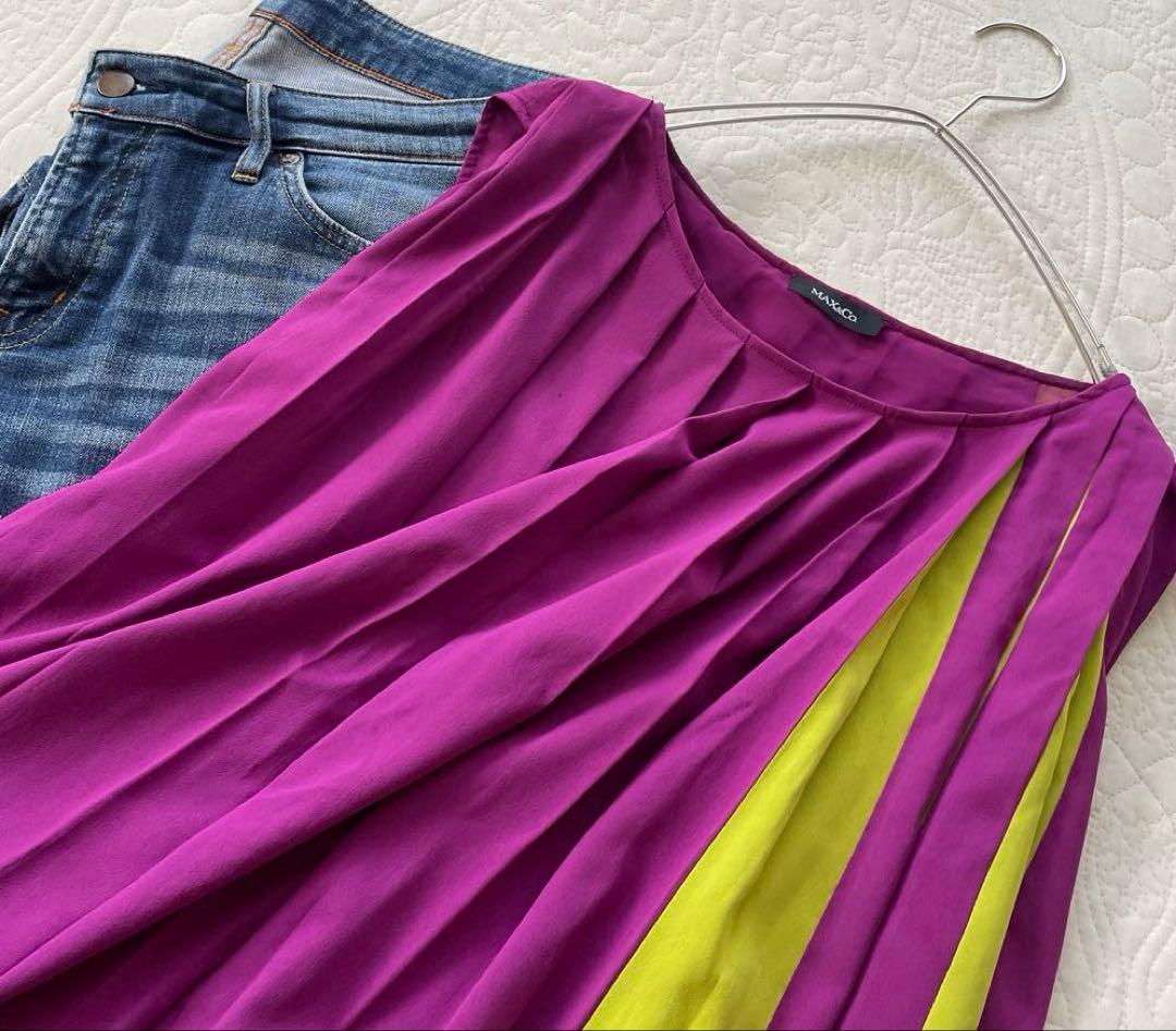 MAX&Co. バイカラープリーツワンピース　ゆったり　リゾートにも