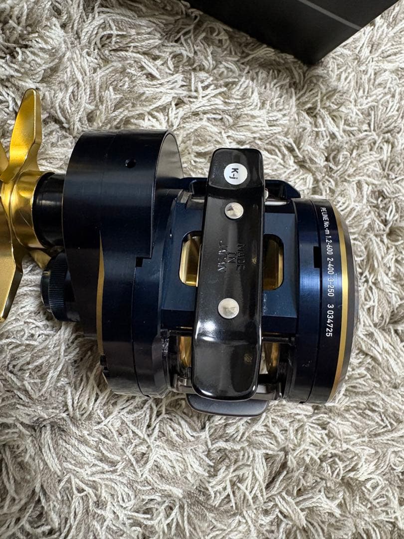 ダイワ　ソルティガIC 300h-SJ 新品未使用品　即日発送^_^