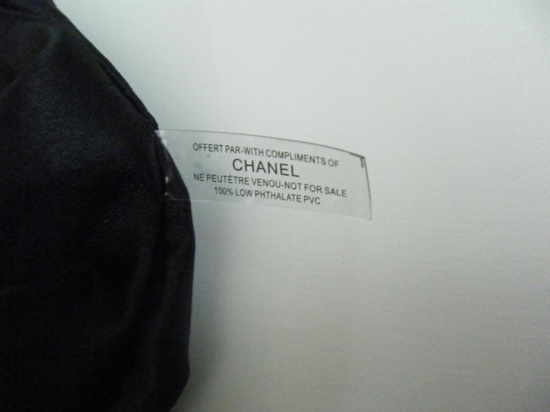 シャネル　ノベルティショルダーバック